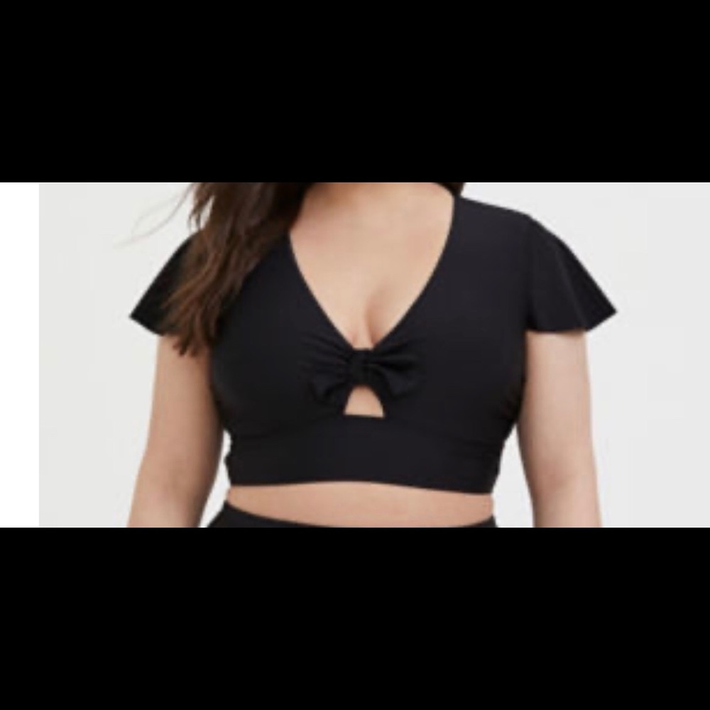 Torrid crop top bathing suit Size00 NWT